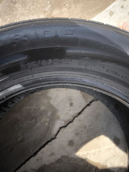 Шина R16, 215/60 99V