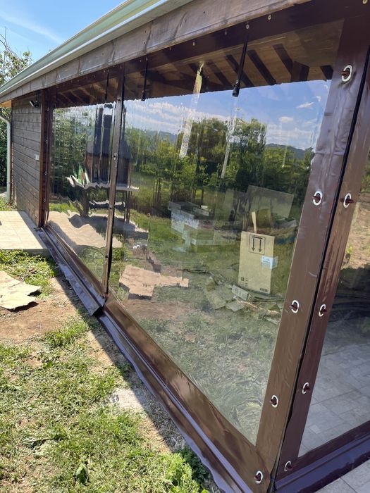 Ветроупорни завеси,тенти,сенници,покривала,кристал,винил,обков.