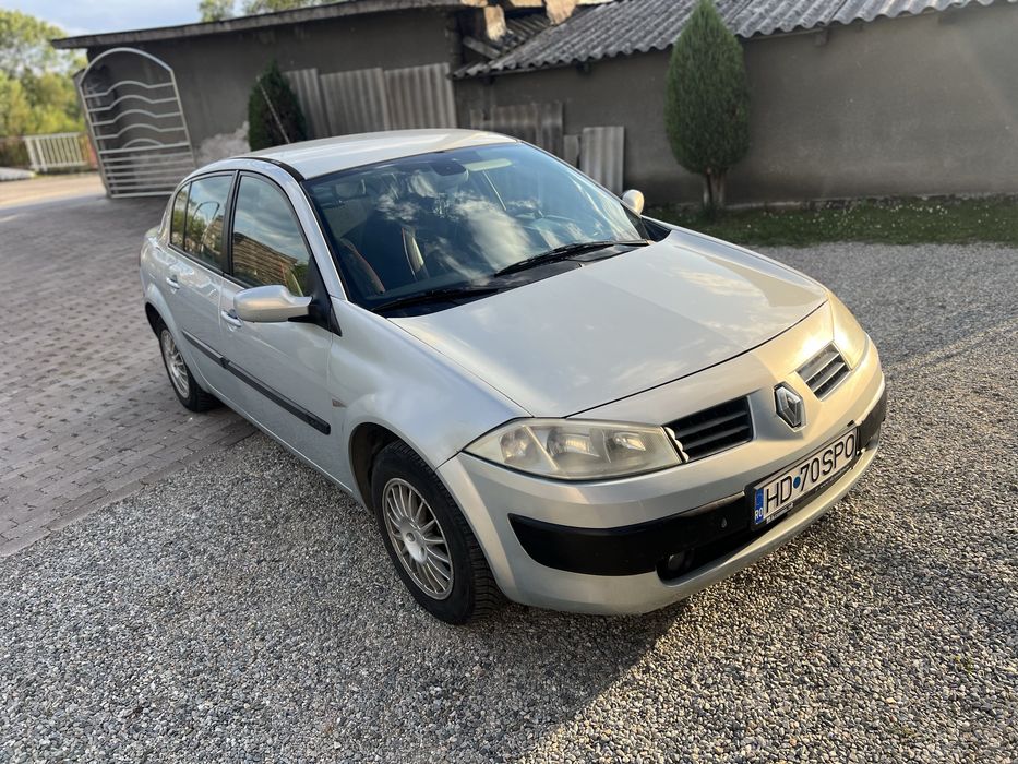 RENAULT Megane