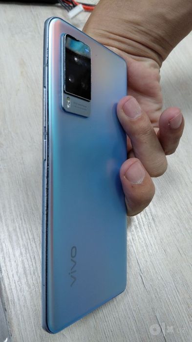 Vivo x60 pro 20/256 talik igrovoy telefon