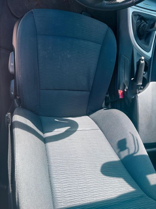 BMW seria 1 2010