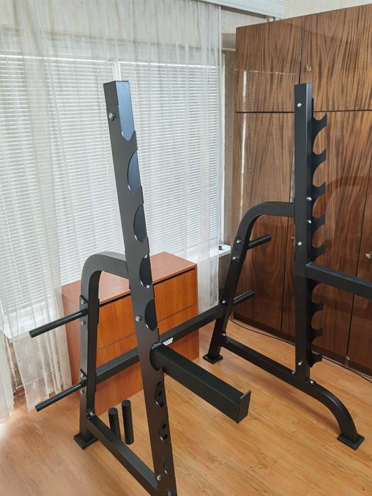 Продавам стойка за клек
