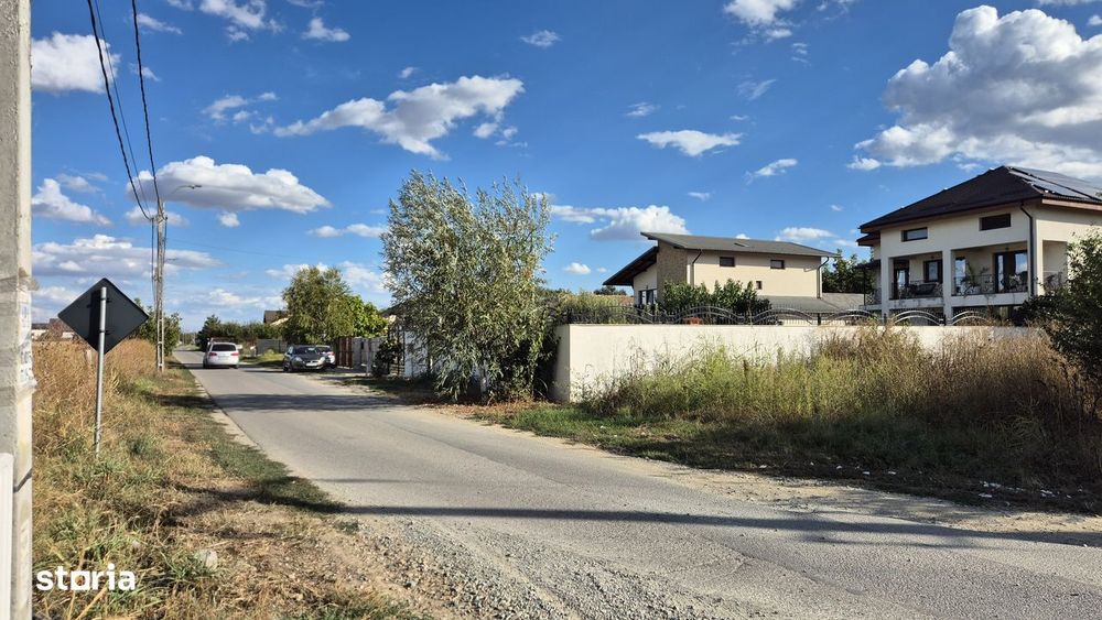 Teren intravilan 700 mp la asfalt in Orasul Magurele