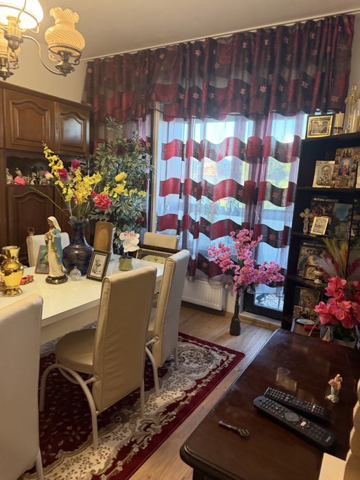 Vand apartament cu doua camere Rosu,  Chiajna langa padure
