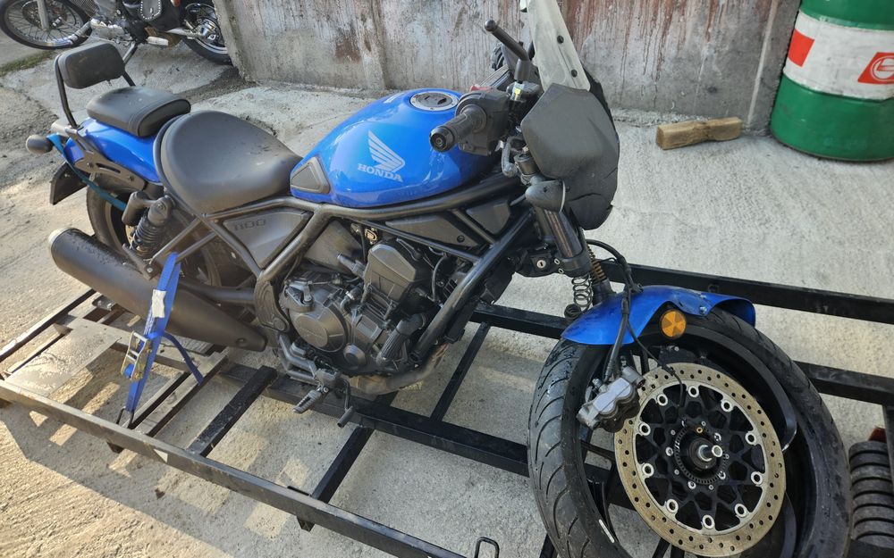 Honda cmx 1100 rebel