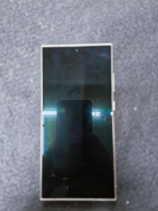 Продам Samsung S24 ultra