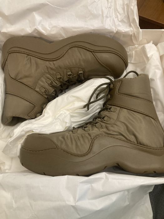 Боти - Botega Veneta