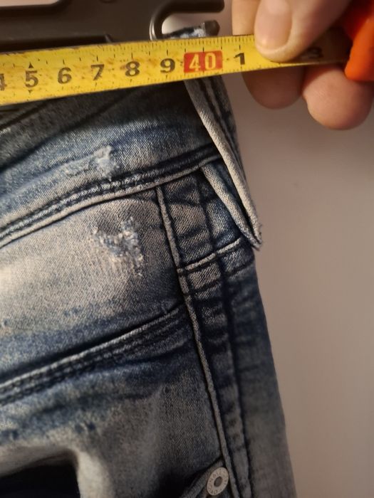 Blugi barbati albastri