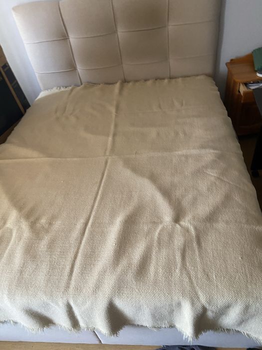 Колекция ,,Етно уют”- автентични вълнени изделия и ръчно тъкани шедьов