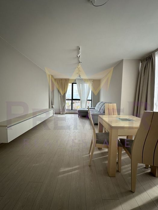 Дава се под наем Двустаен апартамент в Варна, Бриз - 70 кв.м за 663 € - Снимка #3