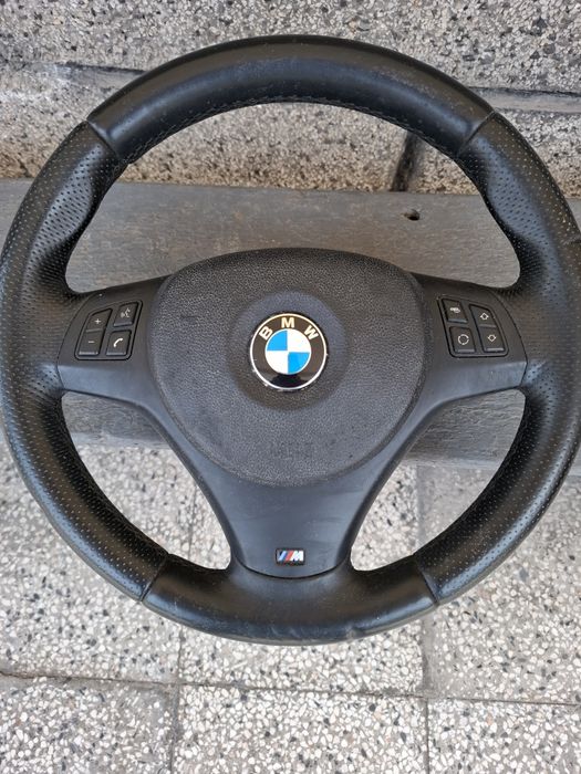 Кожен мулти емков волан за бмв Е90 Е91 Х3 и др.