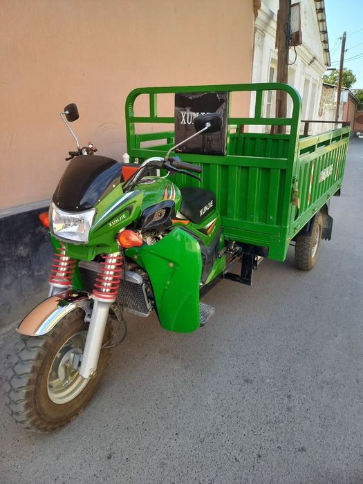 Хонжи мототсикел