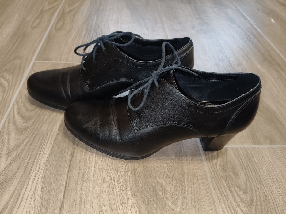 Ghete piele 5th Avenue nr 40