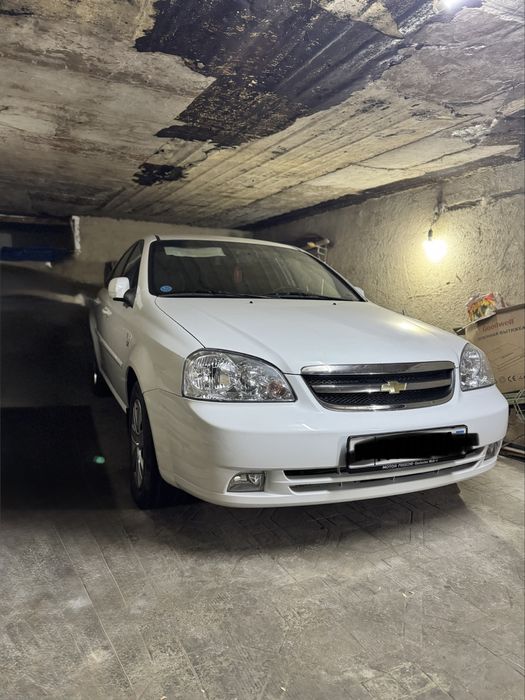 Chevrolet Lasetti 1 pozitsia