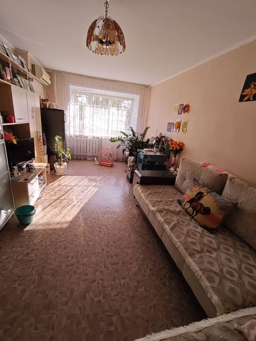 Продам 2х комтантую квартиру