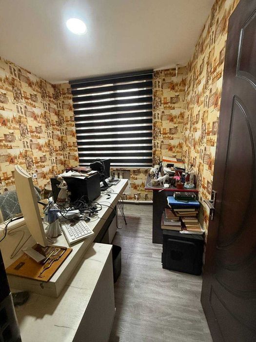 Нотурар, ТТЗ-2, 3 хона, 1-қават, ТТЗ бозор, М.Улуғбек кадастр ёнида