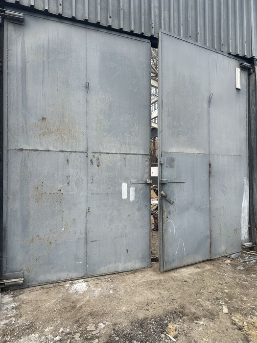 Ворота утепленные