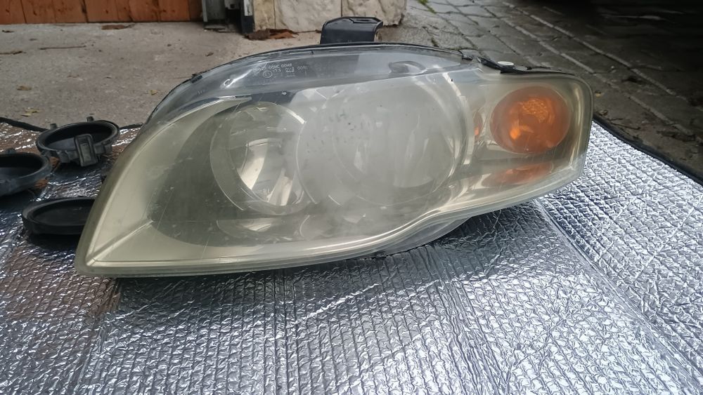 Фарове audi A4 B7