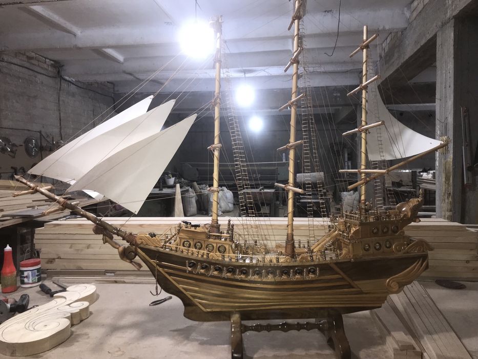 Корабль из настоящего дерева