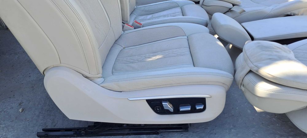 Кожен салон BMW G11