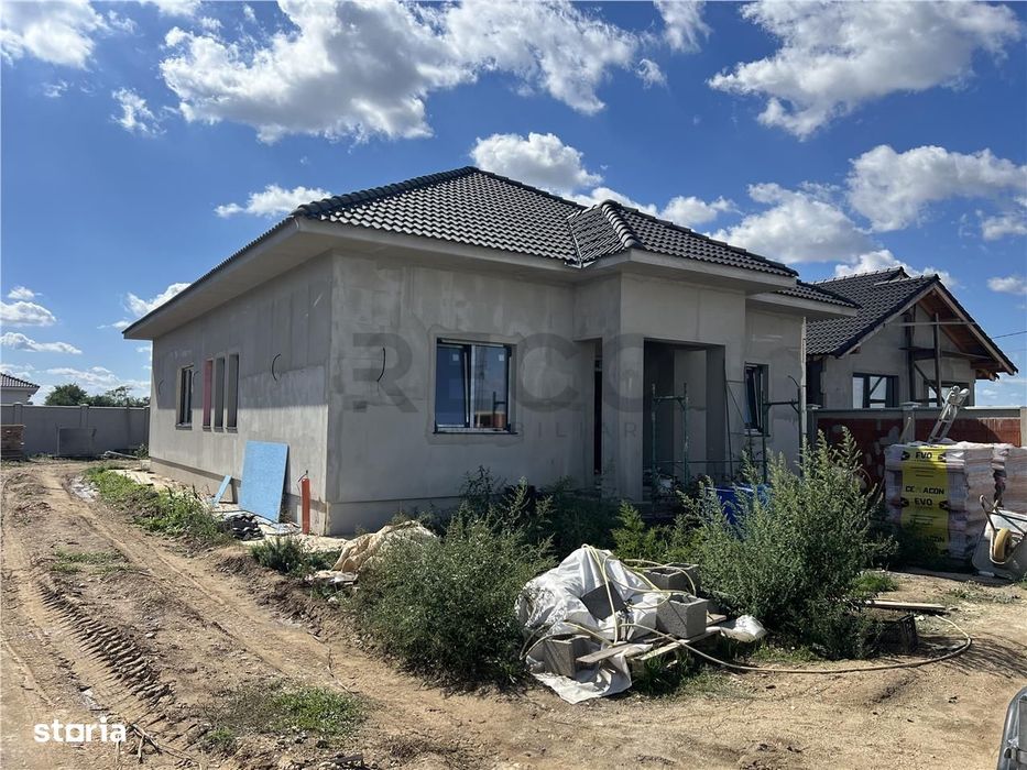 RECO casa 5 camere în Santandrei