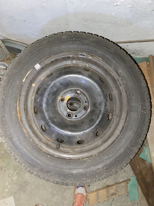Jante si cauciucuri iarna Logan 185/65 R15