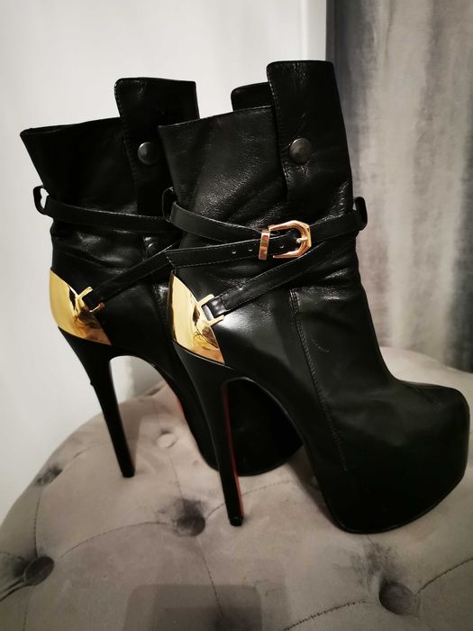 Cizme Christian Louboutin piele naturala