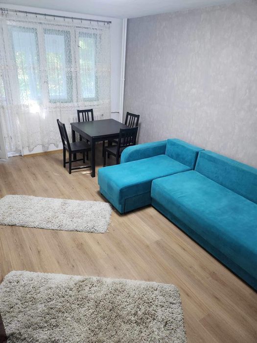 Închiriez apartament două camere, confort unu. Sectorul doi București colentino