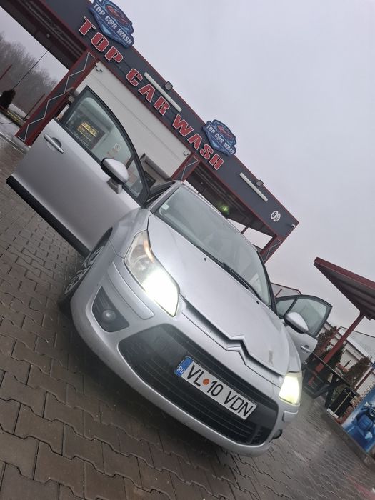 Vând sau schimb citroen c4