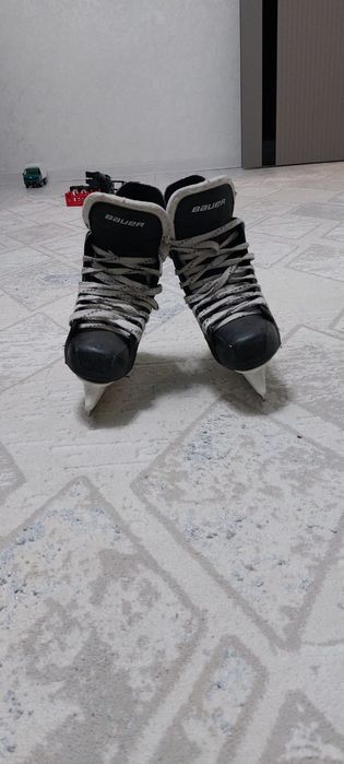 Продам коньки 36 размер