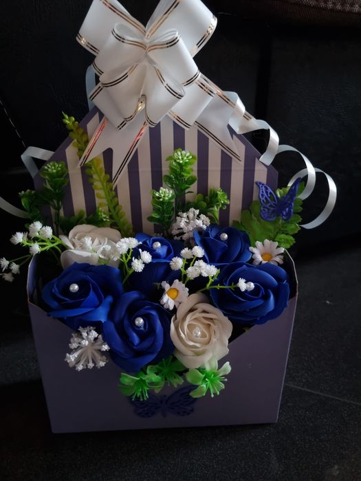 Букет от Съпунени рози