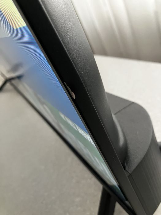 Телевизор Android SmartTV, диагональ 102 см