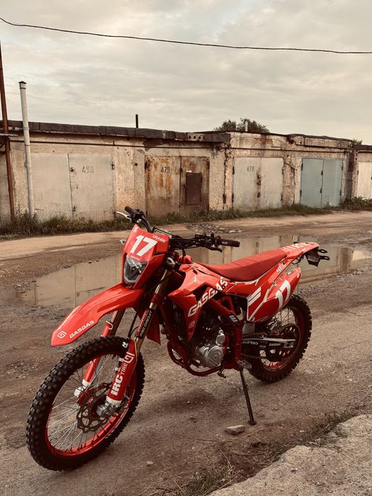 Продам эндуро 300