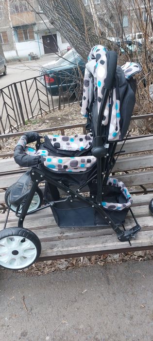 Продам коляску всесезонная