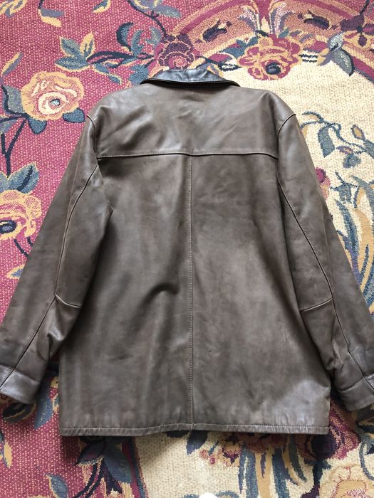 Куртка кожанная.