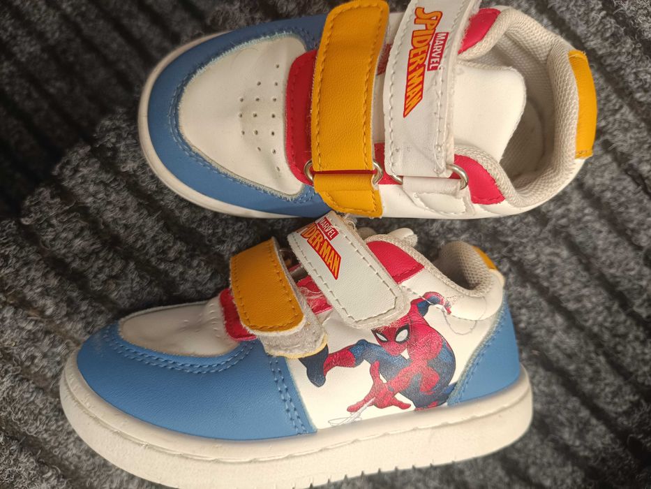 Маратонки за момче