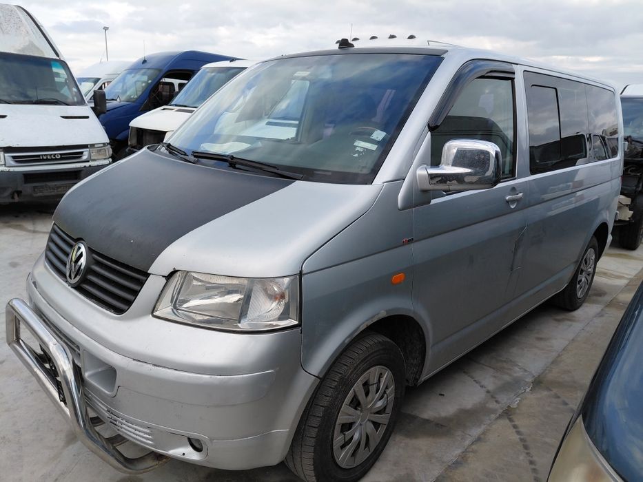 VW Transporter T5 2.5TDI 131hp / Транспортер Т5 2.5ТДИ САМО НА ЧАСТИ