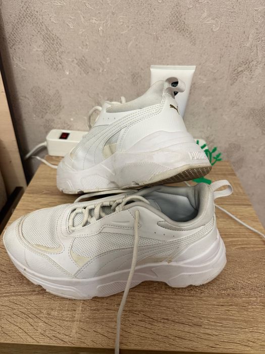 Продам кроссовки Пума.