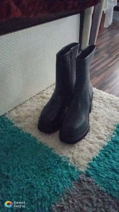 Ghete dama marimea 39