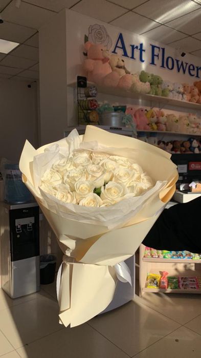 Пионовидные розы, розы, пионы