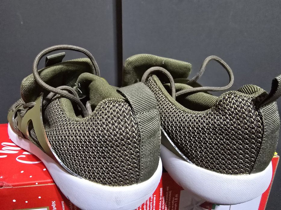 Adidasi H&M divider marimea 40 dama