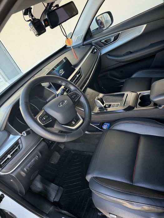 Продается CHERY белый чистый не битый
