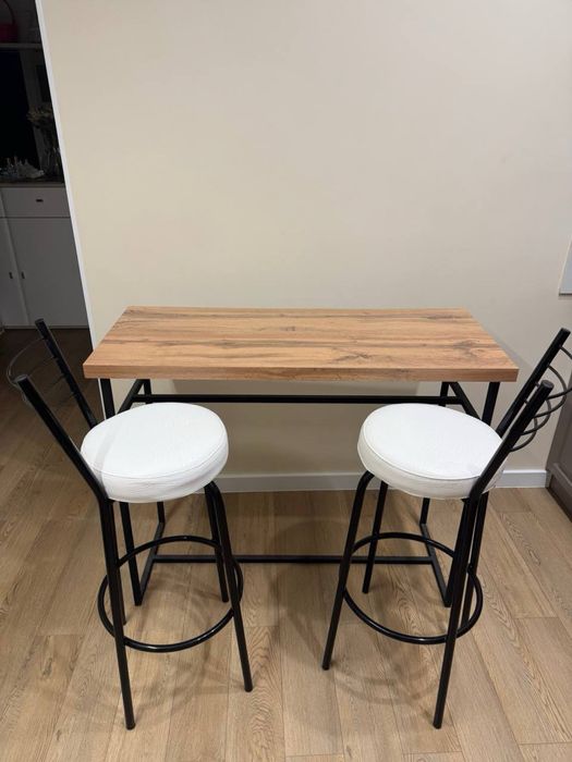 Барная стойка из дерева