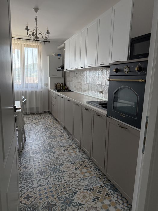 Inchiriez Apartament 2 camere
