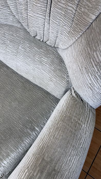 Canapea extensibila solida