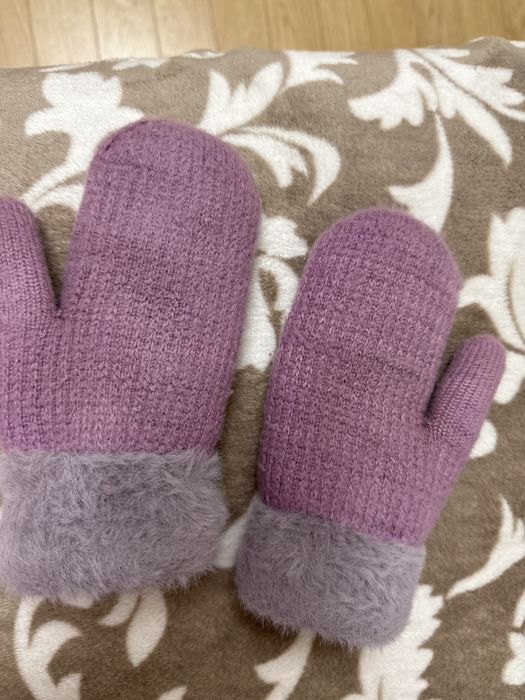 Продам варежки детские непромокаемые