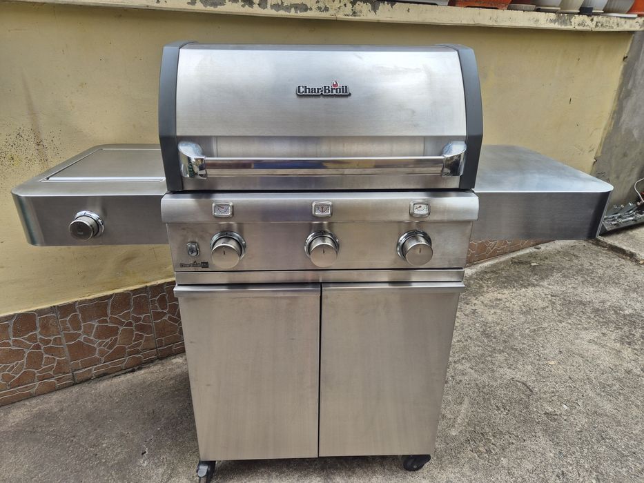 Газово барбекю Char-Broil TITAN T5000.