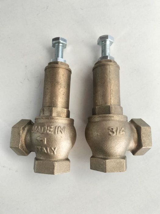 Клапан предохранительный регулируемый 20(3/4) производство Италия