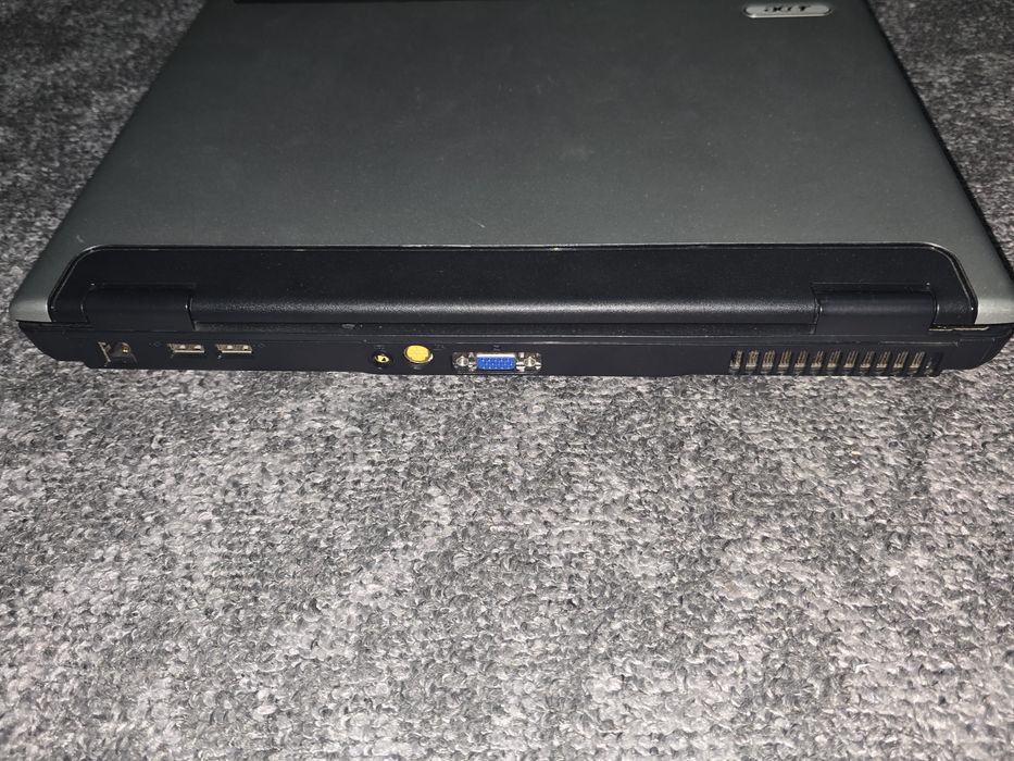 Laptop vechi acer