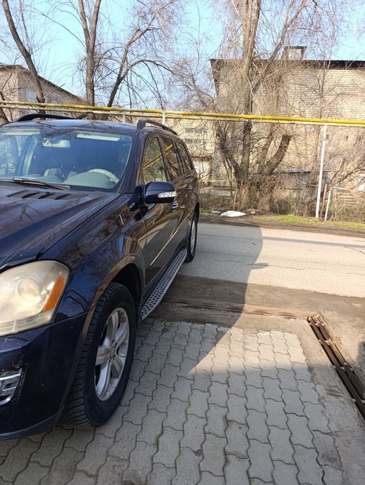Продам Мерседес Бенц GL450 4 matik